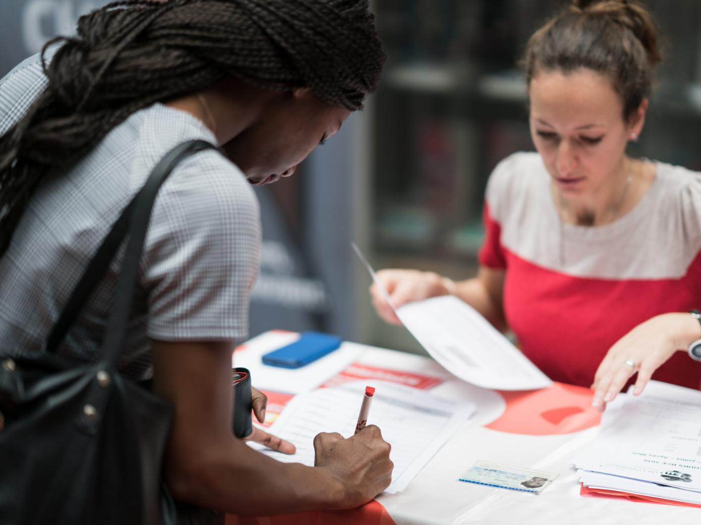 Student Life and Services - EM Strasbourg