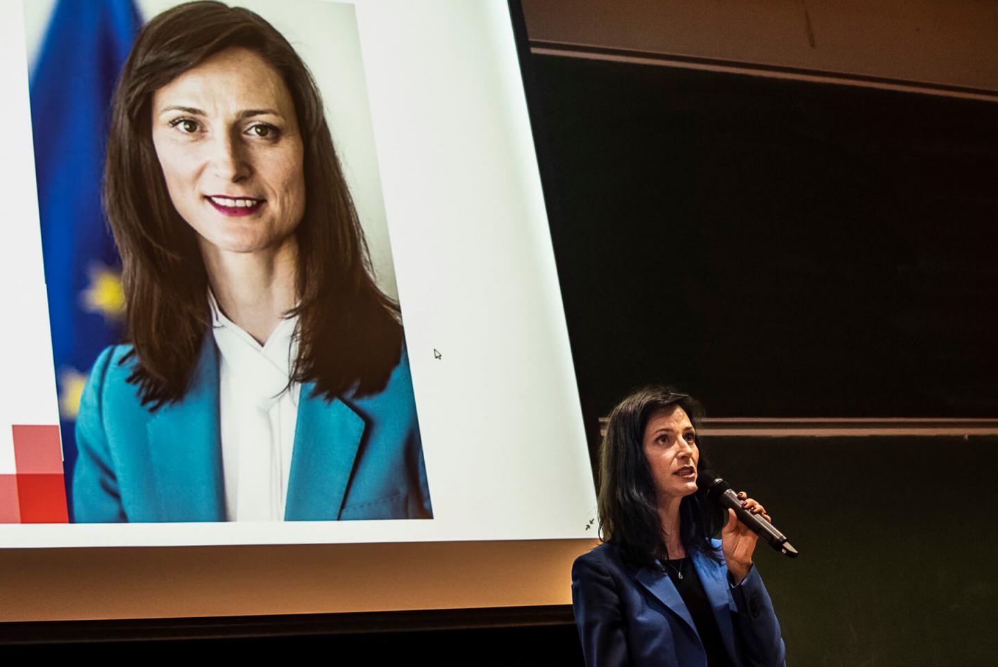 EU-Kommissarin Mariya Gabriel als Ehrengast des Jahrgangs 2021-2024 des Grande École-Programms - EM Strasbourg