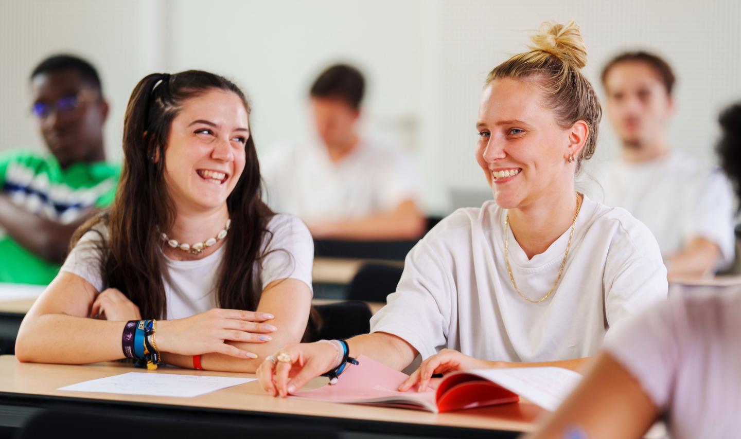 Bourses et aides financières - EM Strasbourg