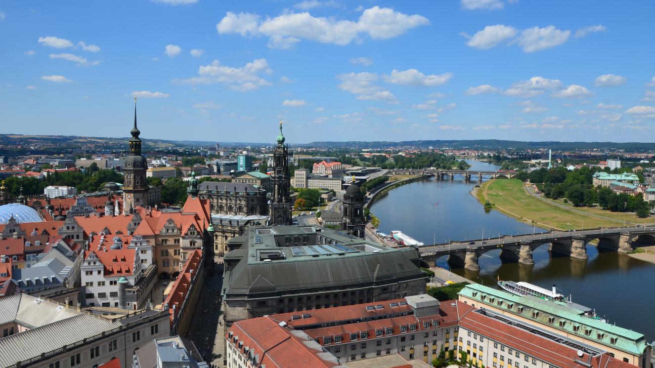 Technische Universität (TU) Dresden - EM Strasbourg